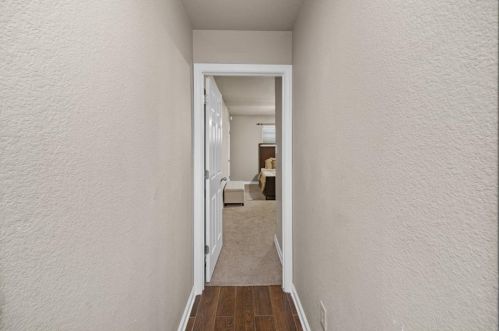 120 Geronimo Cv, Uhland TX 78640-4622 exterior