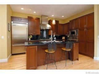128 Garfield St, Denver CO  80206-5517 exterior
