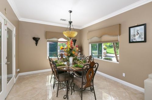 18003 Green Orchard Pl, Riverside CA  92508-8743 exterior