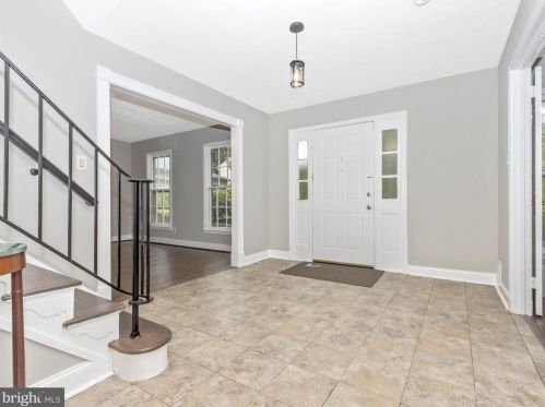 2203 Touchstone Ct, Silver Spring, MD 20904-5239