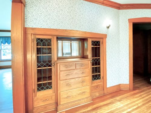 203 Jackson Ave, Pingree Grove IL  60140-7621 exterior