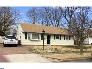 11 Trinity Pl, Gloucester, NJ 08031-3026