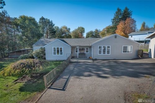 5603 Imhoff Rd, Ferndale, WA 98248-9177