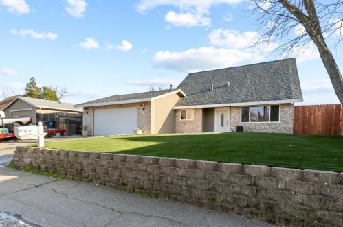 6112 Graystone Ave, Citrus Heights, CA 95621-0927