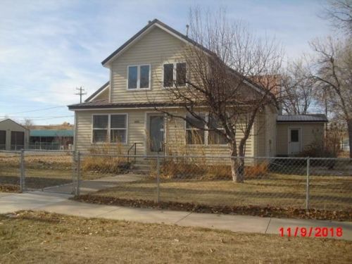 640 5th St, Greybull, WY 82426-1811
