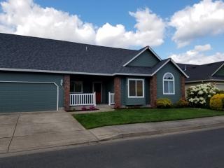 6674 Moses Pass, Springfield OR  97478-2105 exterior
