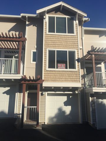 8790 147th Ter, Beaverton, OR 97007-7484