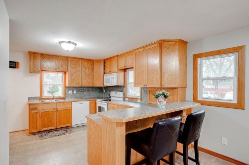 1848 4th St, Saint Paul MN  55110-3165 exterior