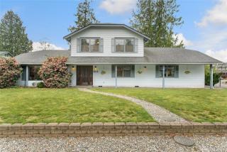 12481 Wedgewood Dr, Burlington, WA 98233-3809