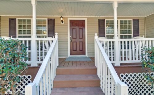 480 Lake Place Dr, Lavonia, GA 30553-2070