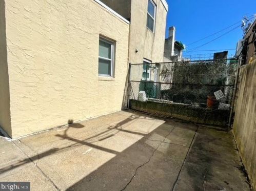 1322 Jackson St, Philadelphia PA  19148-2931 exterior