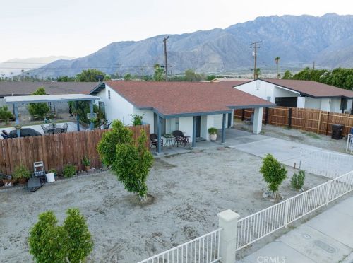 475 Palm Vista Dr, Palm Springs, CA 92262-1455