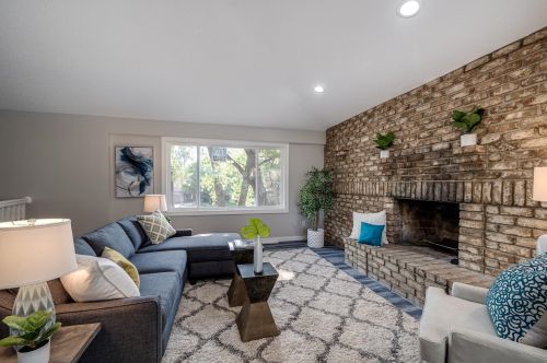 1374 26th Ave, Saint Paul MN  55112-6315 exterior