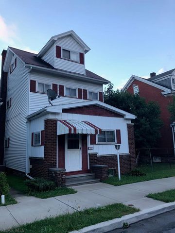 2911 Broad Ave, Altoona, PA 16601-1715