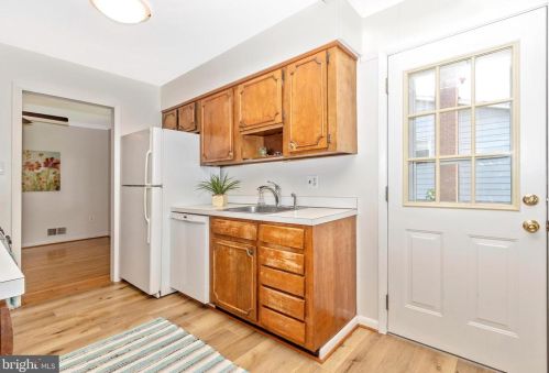 1410 Morningside Dr, Silver Spring MD 20904-1530 exterior