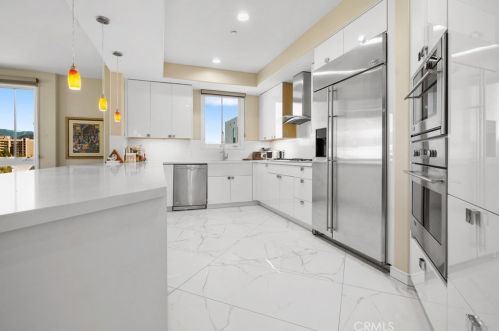 519 Caruso Ave, Glendale CA  91210-1518 exterior