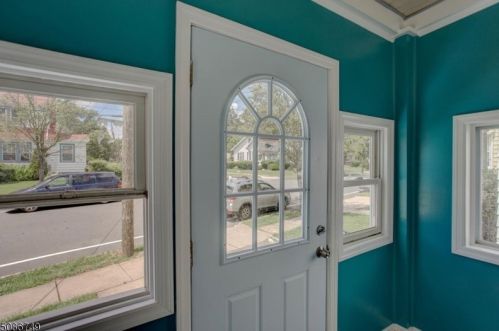 66 Van Ness Ter, Maplewood NJ 07040-3343 exterior