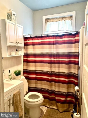 2816 22nd St, Philadelphia PA 19140-3830 exterior