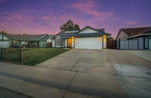 461 Silver Crest Cir, Rio Linda, CA 95673-2257