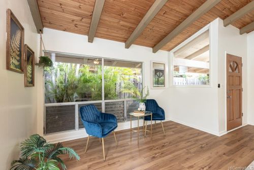 7136 Kamilo St, Honolulu HI  96825-1605 exterior
