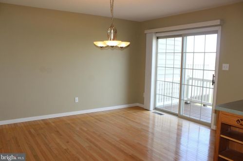 638 Royal View Dr, Lancaster PA  17601-2871 exterior