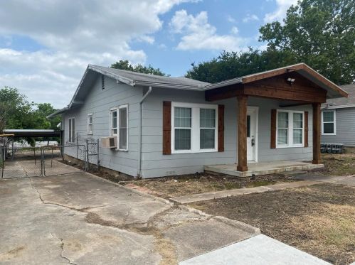 3012 Mt Vernon Ave, Fort Worth TX  76103-2933 exterior