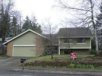 2276 Eastwood Ave, Damascus, OR 97080