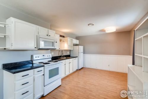 2812 Woodford Ave, Fort Collins CO  80521-2442 exterior