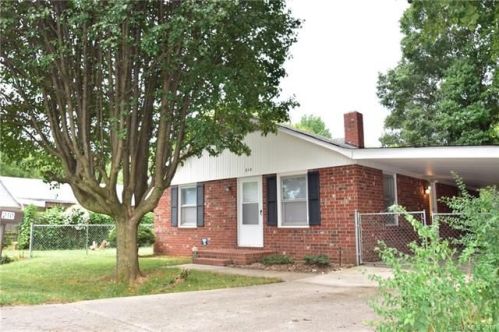 210 Small St, Kannapolis, NC 28083-7021