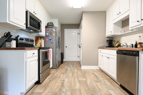 615 Shoal Creek Rd, Colbert, GA 30628-3680