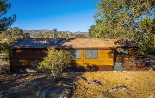 4934 School House Rd, Catheys Valley, CA 95306-9710