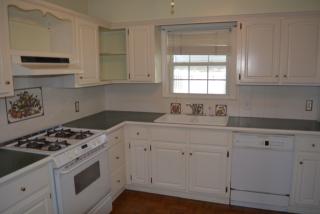 1142 Urbana Ave, Tulsa OK  74112-5226 exterior