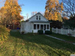 107 47th St, Harrisburg, PA 17111-2646