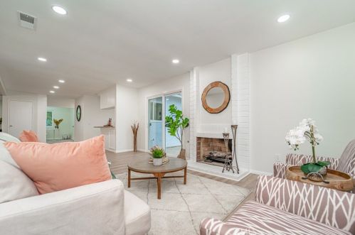 5443 Polo Ct, Riverside CA  92509-5351 exterior