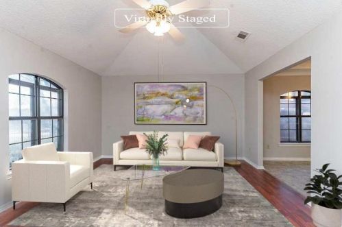 590 Dandelion Dr, Cedar Hill, TX 75104-4735