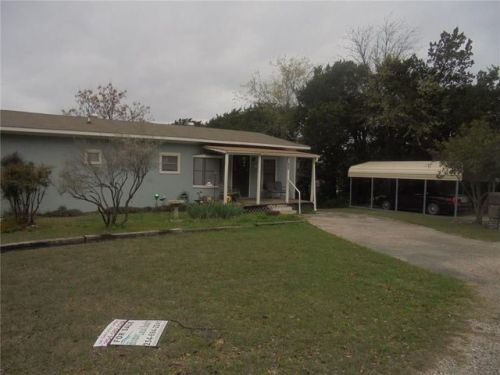 189 Crowfoot Ln, Whitney, TX 76692-7507
