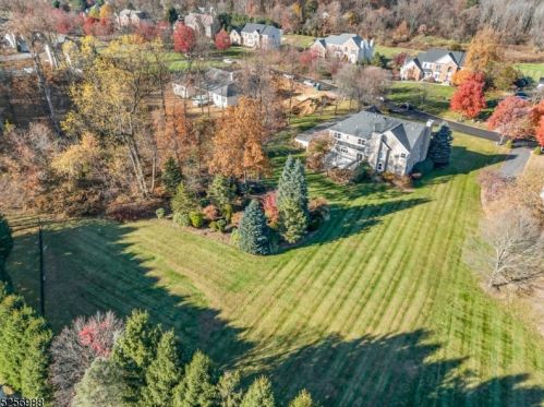 12 Quail Run, Dover NJ  07869-2827 exterior