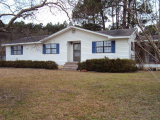 2720 Us Highway 84, Blackshear, GA 31516-1132