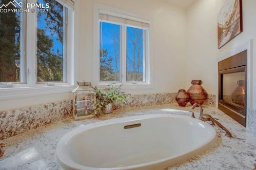 725 Sun Valley Dr, Woodland Park CO 80863-9089 exterior