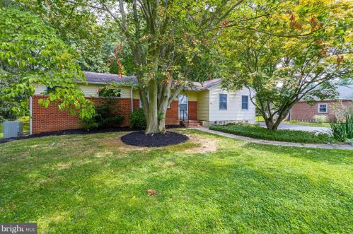 3 Upland Rd, Fallston, MD 21047-2702