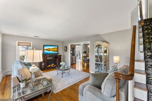 95 Columbia Rd, Morristown, NJ 07960-4638