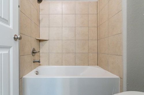 11320 Live Oak Crk Dr, Fort Worth TX  76108 exterior