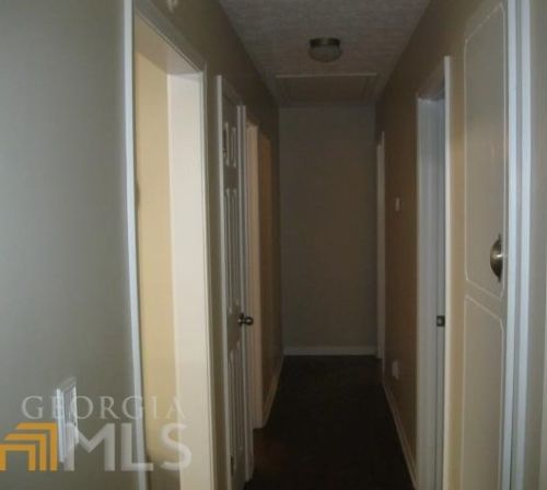 109 Old Lantern Ct, Stockbridge GA  30281-1357 exterior