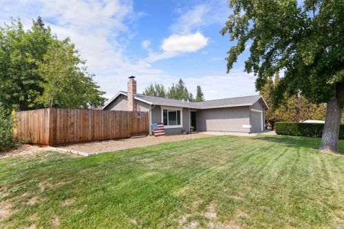 1154 Bedford Way, Vacaville, CA 95687-6702