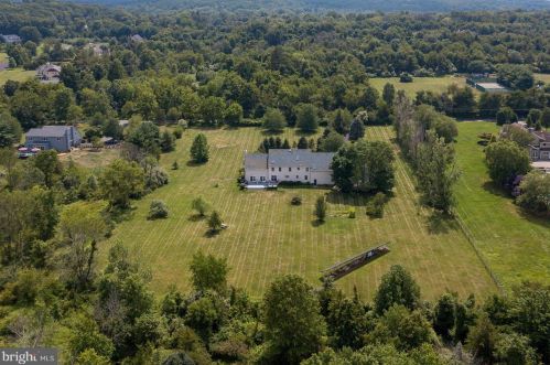 152 Butler Rd, Princeton NJ  08540-8503 exterior