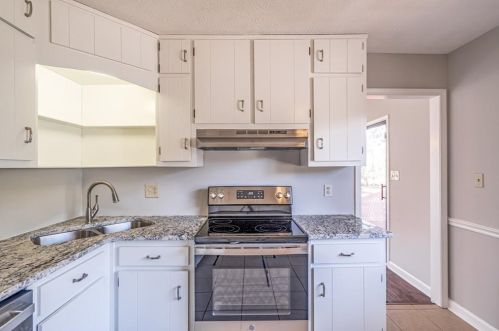 3955 Joyce Ct, Conyers GA  30013-3042 exterior