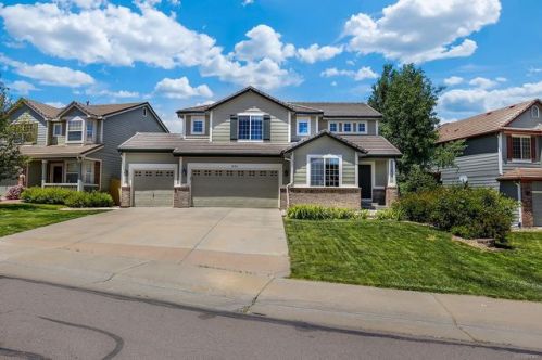801 Maroon Peak Cir, Broomfield, CO 80027