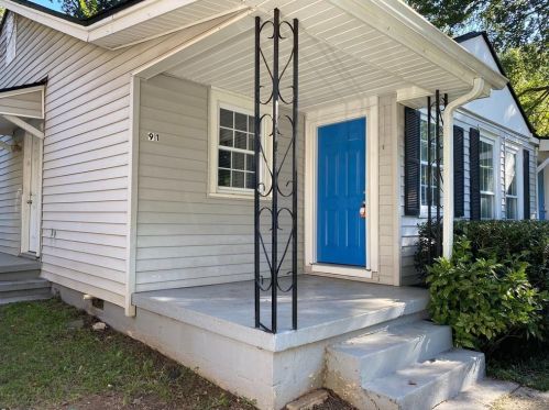 91 Gramling St, Marietta, GA 30008-2517