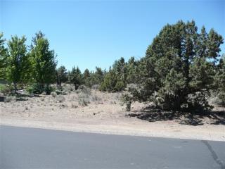 2235 Condor Dr, Eagle Crest, OR 97756-9286