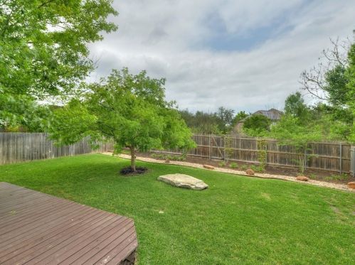 8812 Colberg Dr, Austin TX  78749-4179 exterior